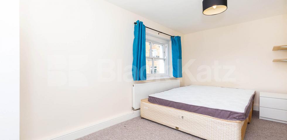 			NEW INSTRUCTION!, 2 Bedroom, 1 bath, 1 reception Flat			 Pratt Street, CAMDEN